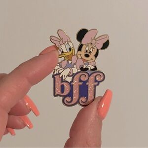 DISNEY PIN 2008